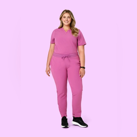 Mandala scrub SET 5 Pocket Notch Neck Top Dahlia & 6 Pocket Slim Pants Dahlia - Picture 1 of 16